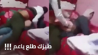 مراهقة مصرية محجبة تناك على ويطب عليهم صديقهم - سكس مصري